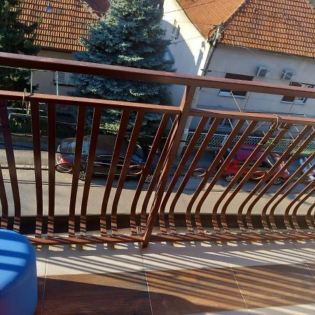 Cosy Rooftop Studio With Balcony เบลเกรด ภายนอก รูปภาพ